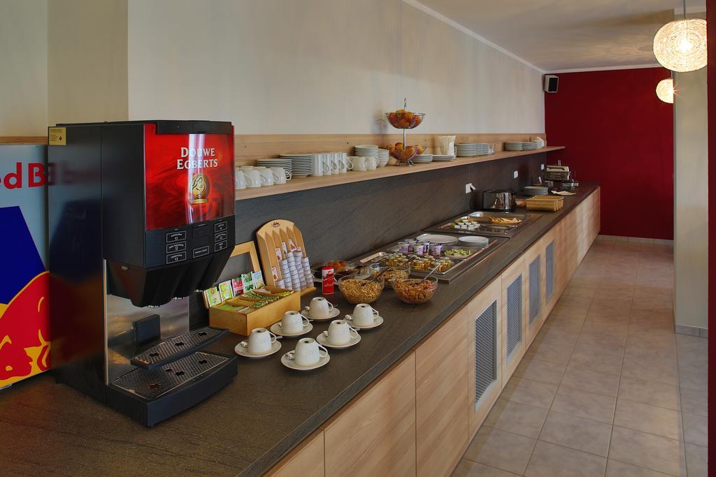 Best Sleep Hotel Spielberg Bei Knittelfeld Eksteriør billede